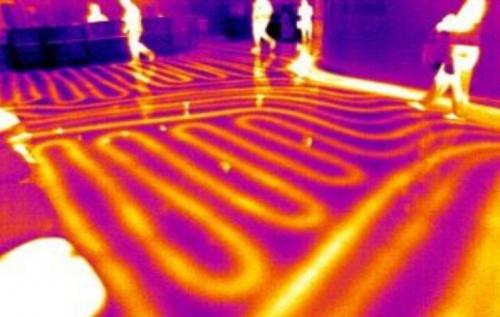 image thermographique d'un circuit de plancher chauffant